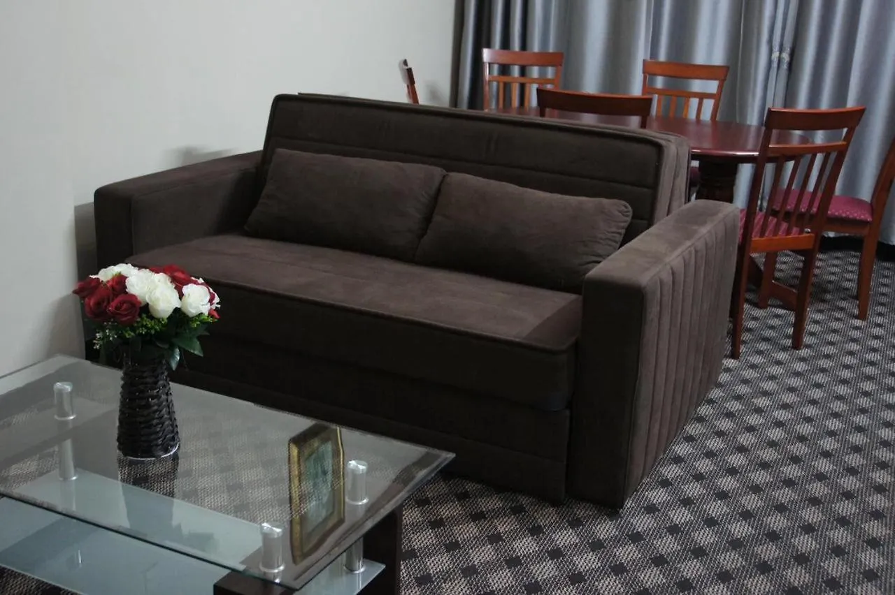 Three 888 Hotel دبي 2*,